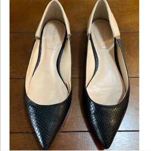 Zara flats- Black and Tan